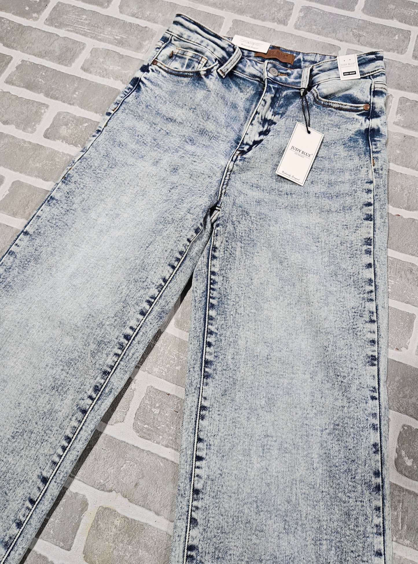 Judy Blue 80's Wash Jeans